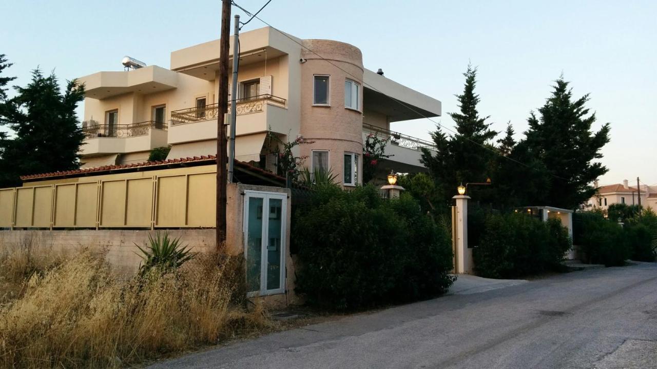 Lovely 2-Bedroom Apartment At Greek Riviera Βάρη Εξωτερικό φωτογραφία